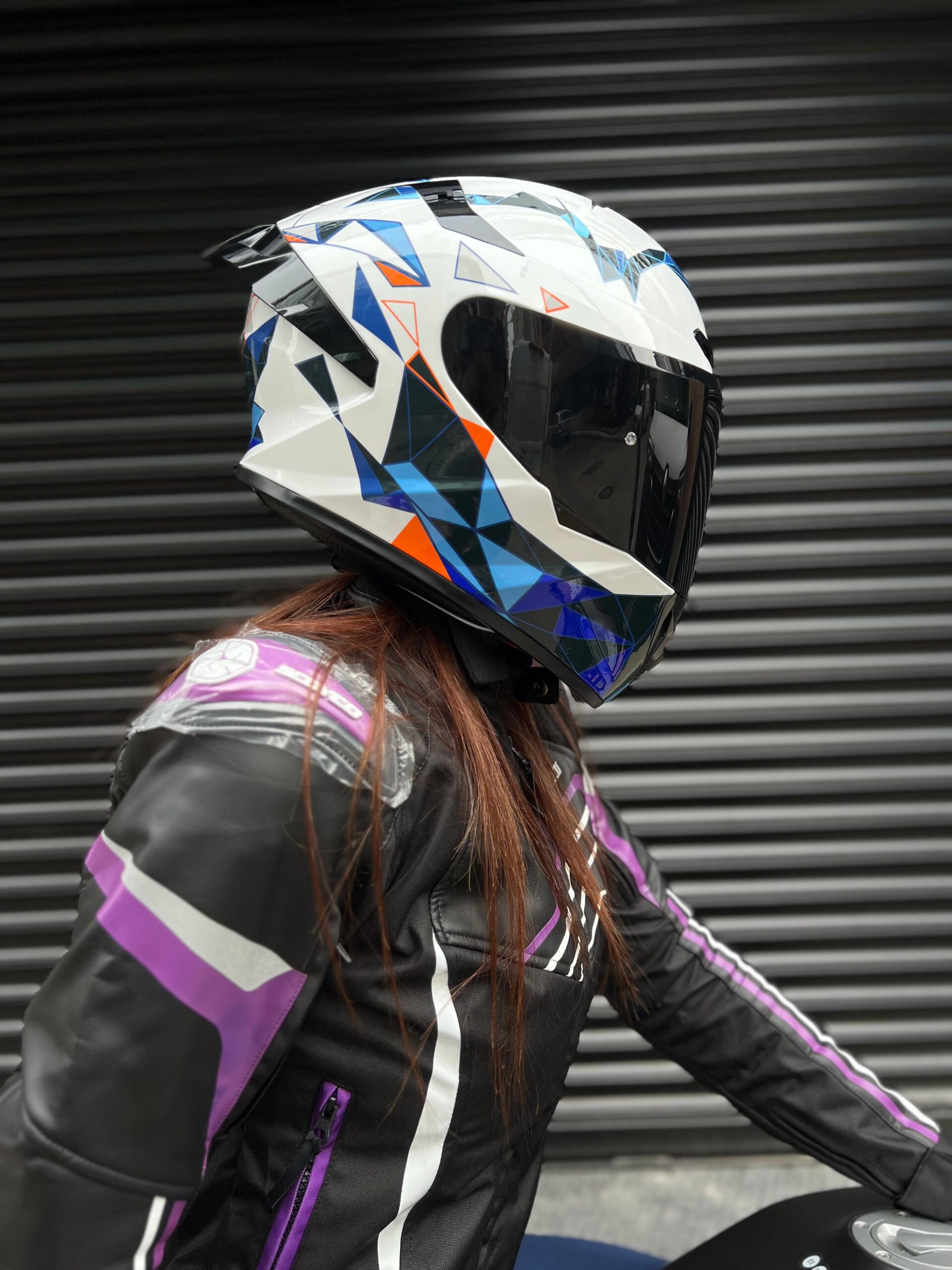 WhatsApp Image 2025-12-22 at 17.03.54 Rivox R2 Geometry - Görsel 1